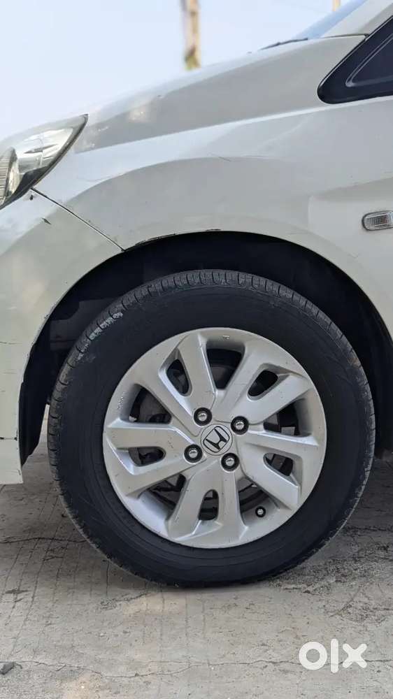 Honda Mobilio 1.5 V 2016