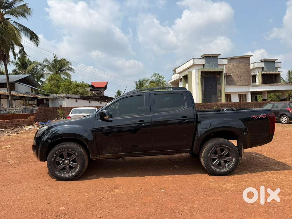 Isuzu V-cross 2018