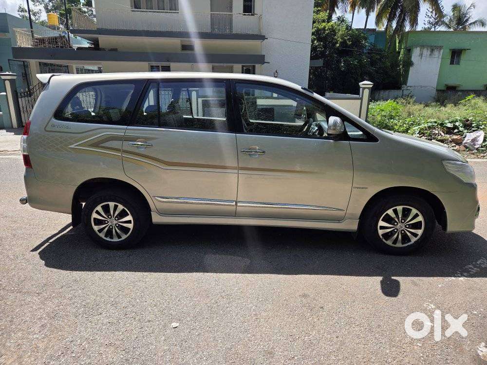 Toyota Innova 2.5 Vx 8 Str, 2015, Diesel