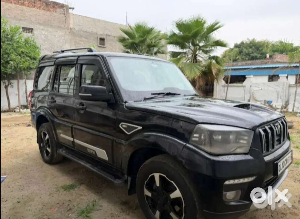 Mahindra Scorpio Classic 2023