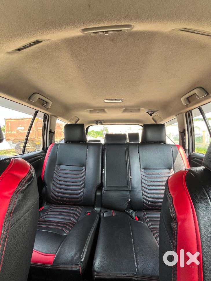 Toyota Innova Crysta 2.4 Gx Mt, 2023, Diesel
