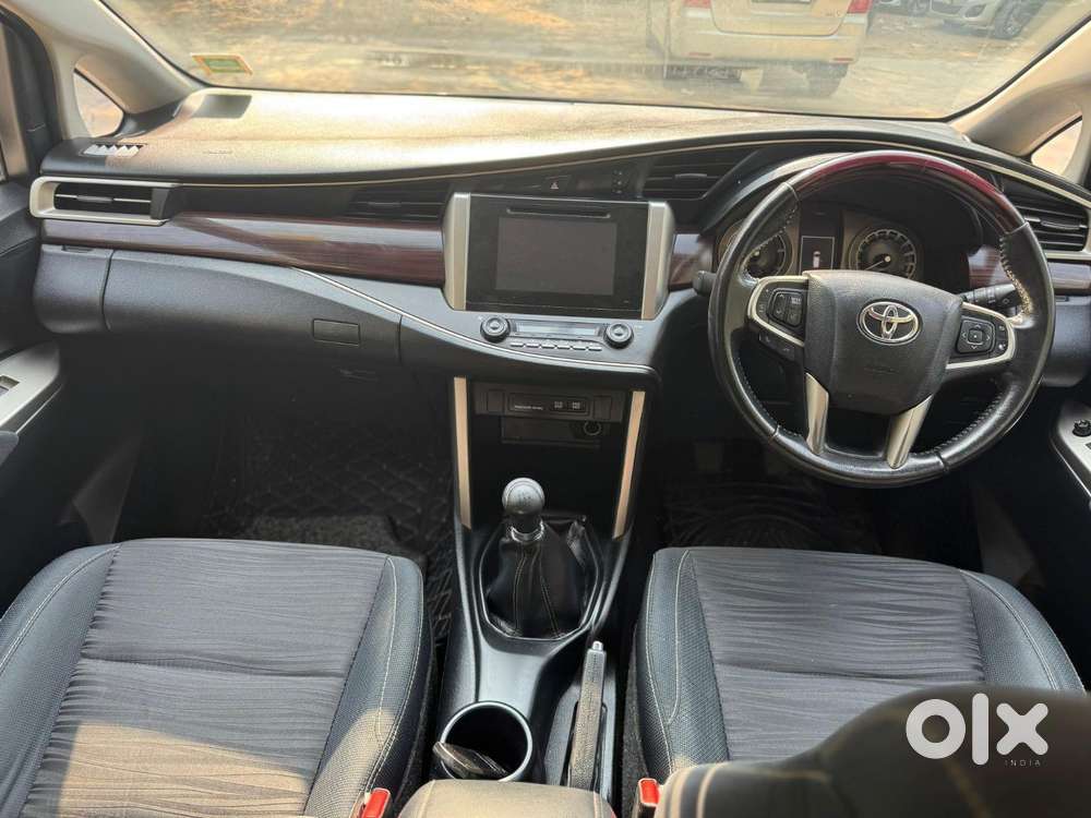 Toyota Innova Crysta