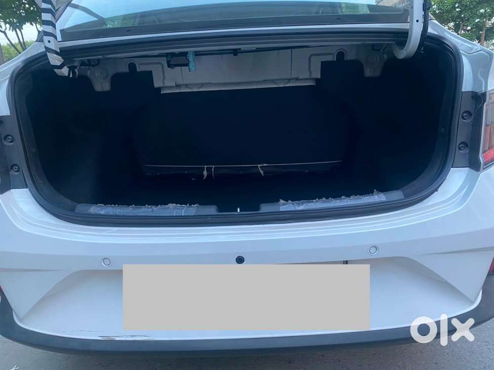 Hyundai Aura S 2026  11,000 Kms  Single Owner  Excellent Condition