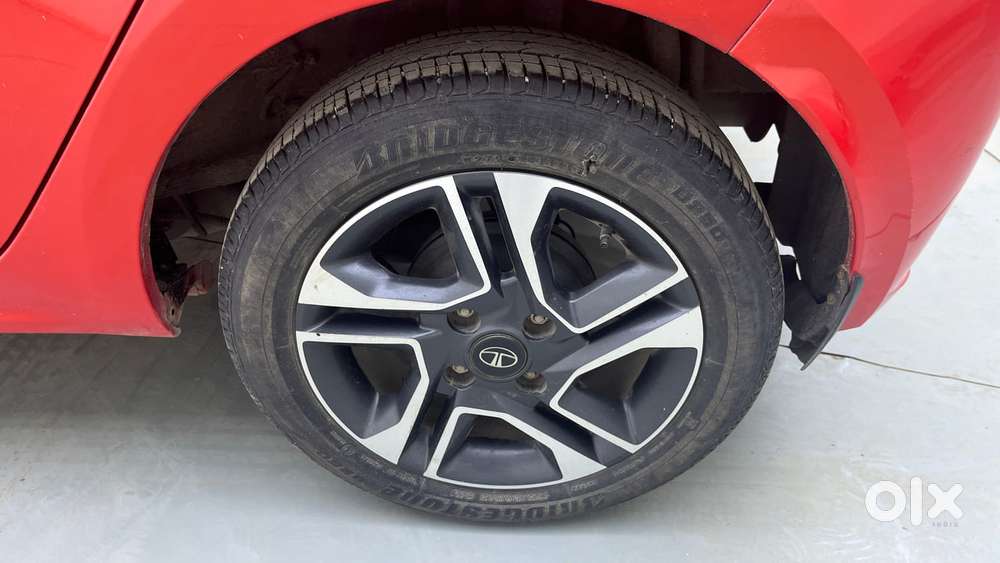 Tata Tiago 1.2 Revotron Xz Plus Dual Tone, 2021, Petrol