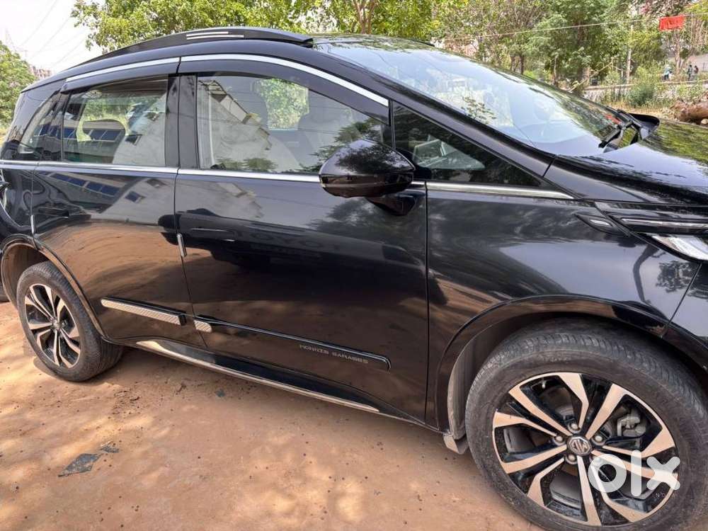 Mg Windsor Ev Essence, 2025, Electric
