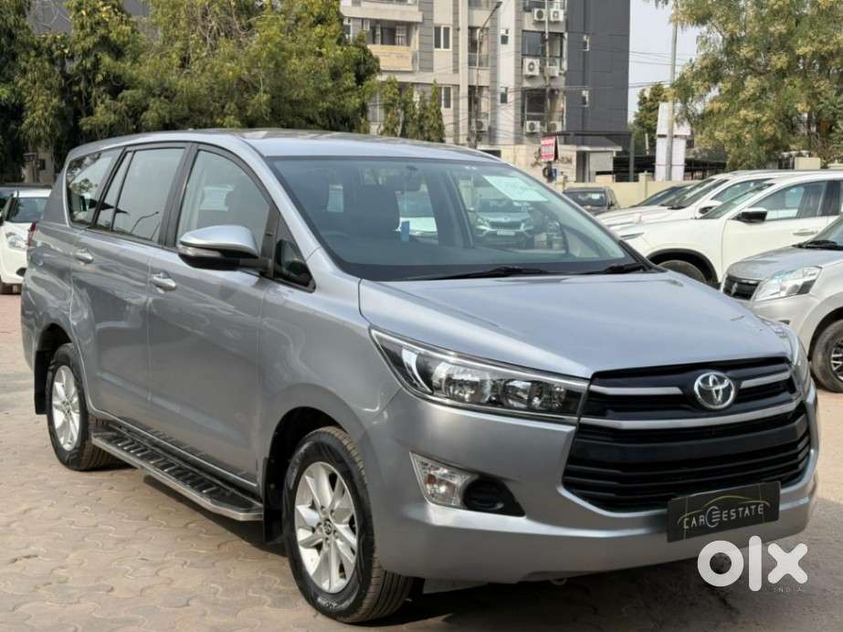 Toyota Innova Crysta 2.8 Gx At 7 Str, 2017, Diesel