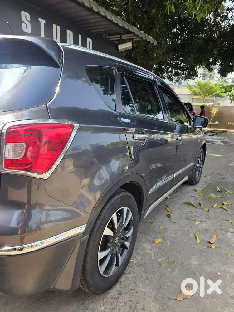 Maruti Suzuki S-cross 2020 Diesel Well Maintained