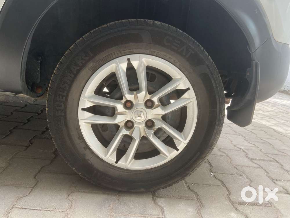 Renault Triber Rxt, 2019, Petrol