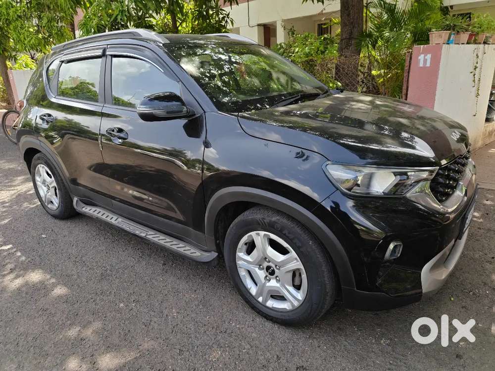 Kia Sonnet 2022 Cng+petrol , Excellent Condition, Only 37500 Km Dirven
