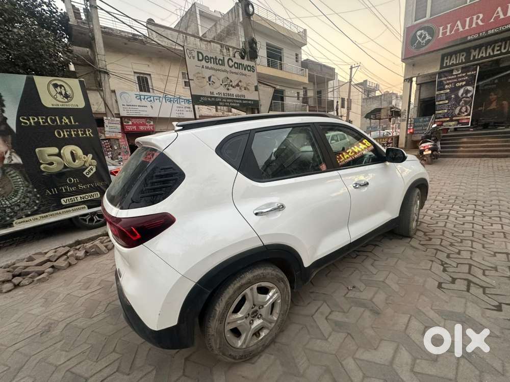 Kia Sonet Petrol 2023