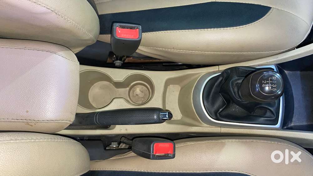 Hyundai Verna 1.6 Ex Vtvt, 2013, Petrol