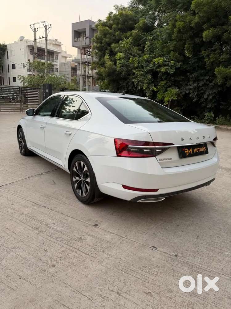 Skoda Superb 2.0 L&k Tsi At, 2020, Petrol