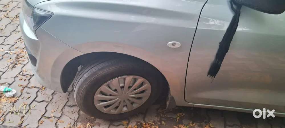 Maruti Dzire Lxi 2025