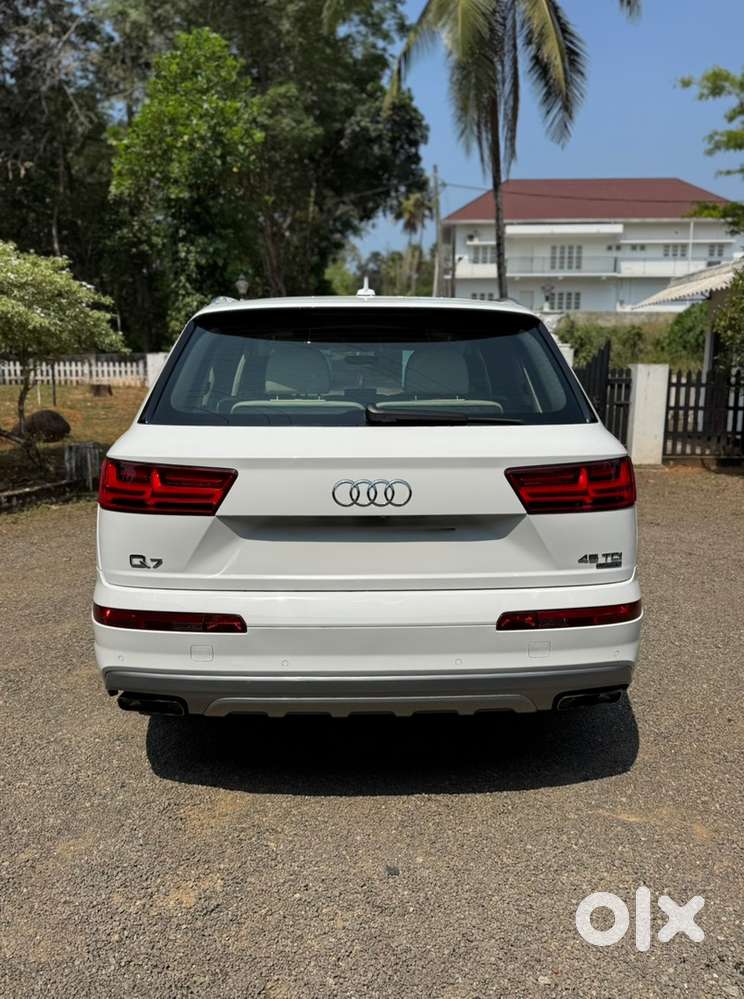 Audi Q7 2016 Diesel 126500 Km Driven