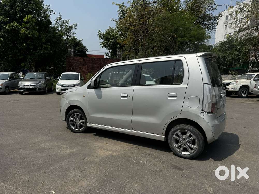 Maruti Suzuki Wagon R Vxi Plus Mt, 2018, Petrol