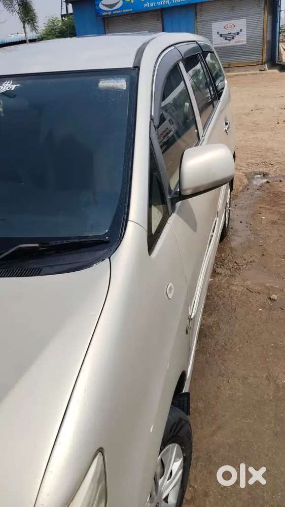 2012 Toyota Innova G Diesel Private 7st