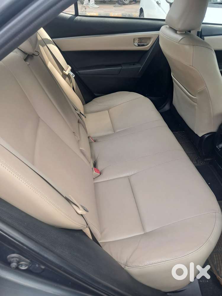 Toyota Corolla Altis Vl, 2015, Petrol