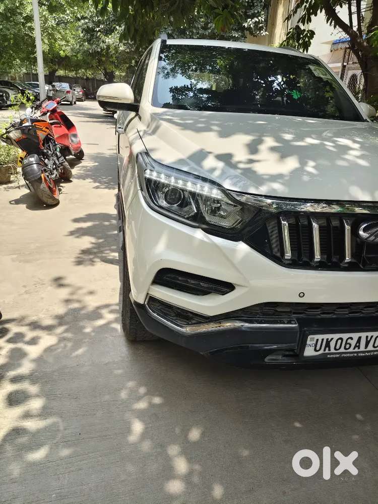 Mahindra Alturas G4 2019