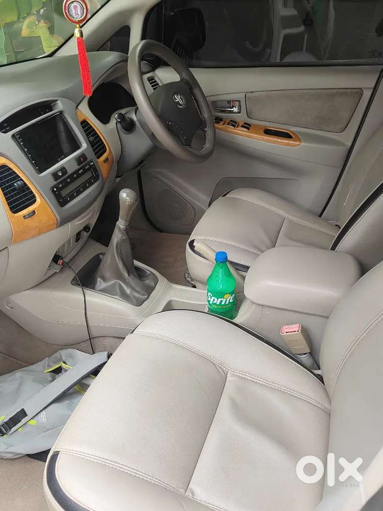 Toyota Innova 2011 Diesel Well Maintained