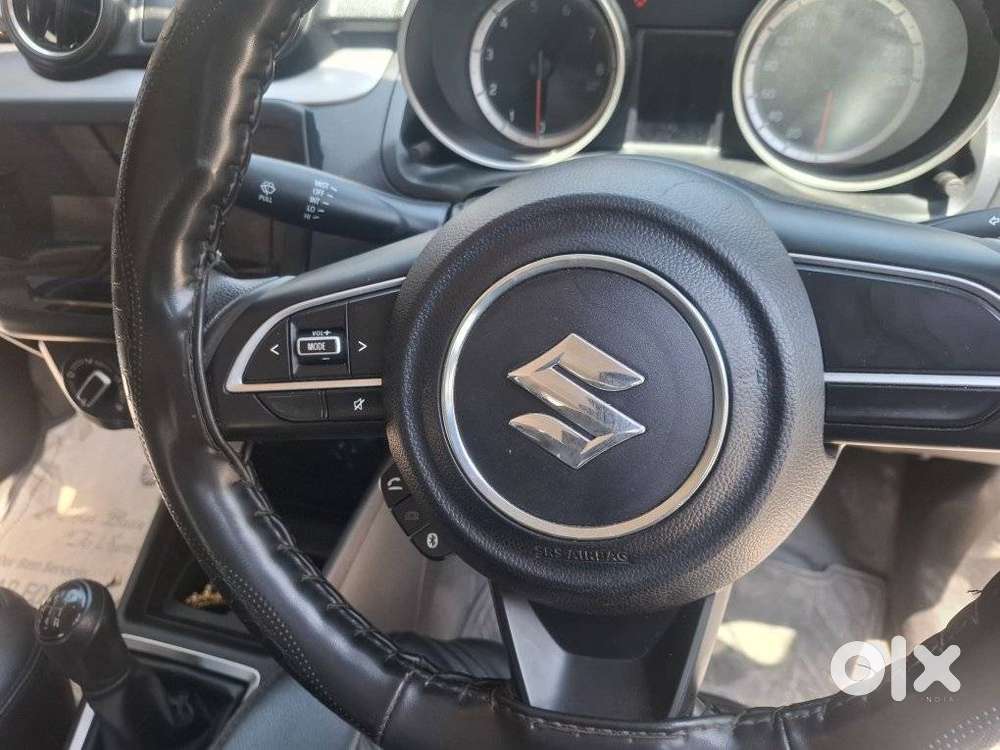 Maruti Suzuki Swift Vxi Optional, 2023, Petrol