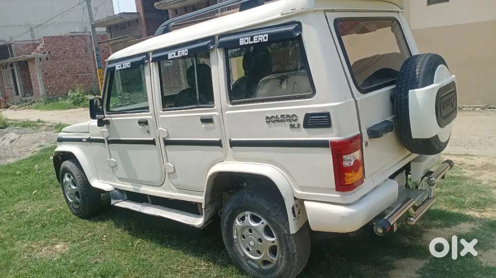 Mahindra Bolero Neo 2013