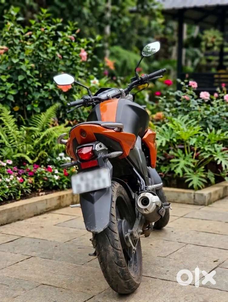 Yamaha FZ V2 Fi good mileage