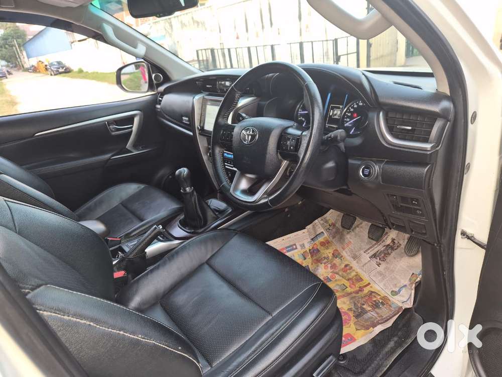 Toyota Fortuner 4x2 At 2.8 Diesel, 2022, Diesel