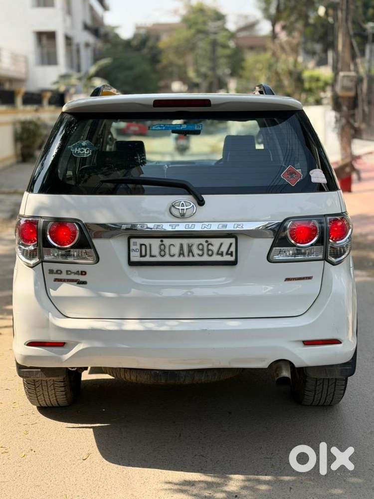 Toyota Fortuner 2015