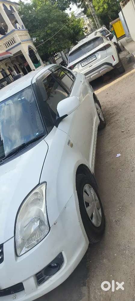 Swift Dzire Maruti 2010