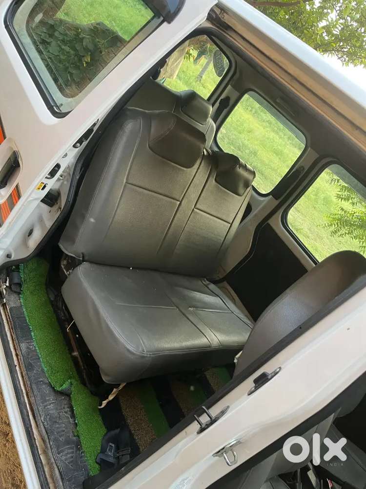 Maruti Suzuki Eeco Petrol Manual