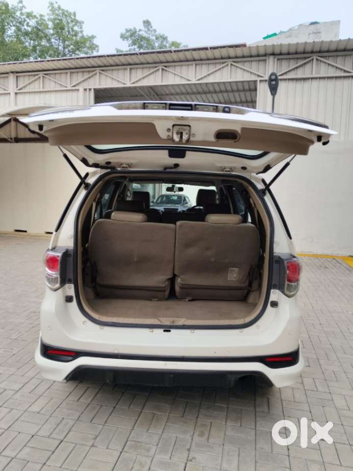 Toyota Fortuner 3.0 4x2 Automatic, 2015, Diesel