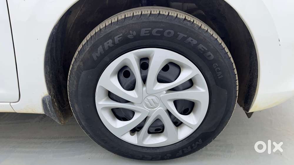 Maruti Suzuki Swift Amt Vxi, 2025, Petrol