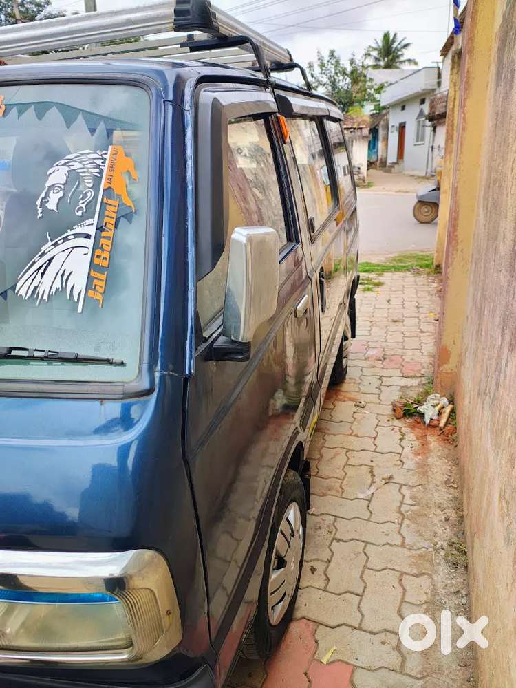 Maruti Suzuki Omni 2010