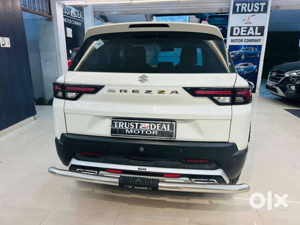 Maruti Suzuki Brezza 1.5 Lxi Cng, 2024, Cng & Hybrids