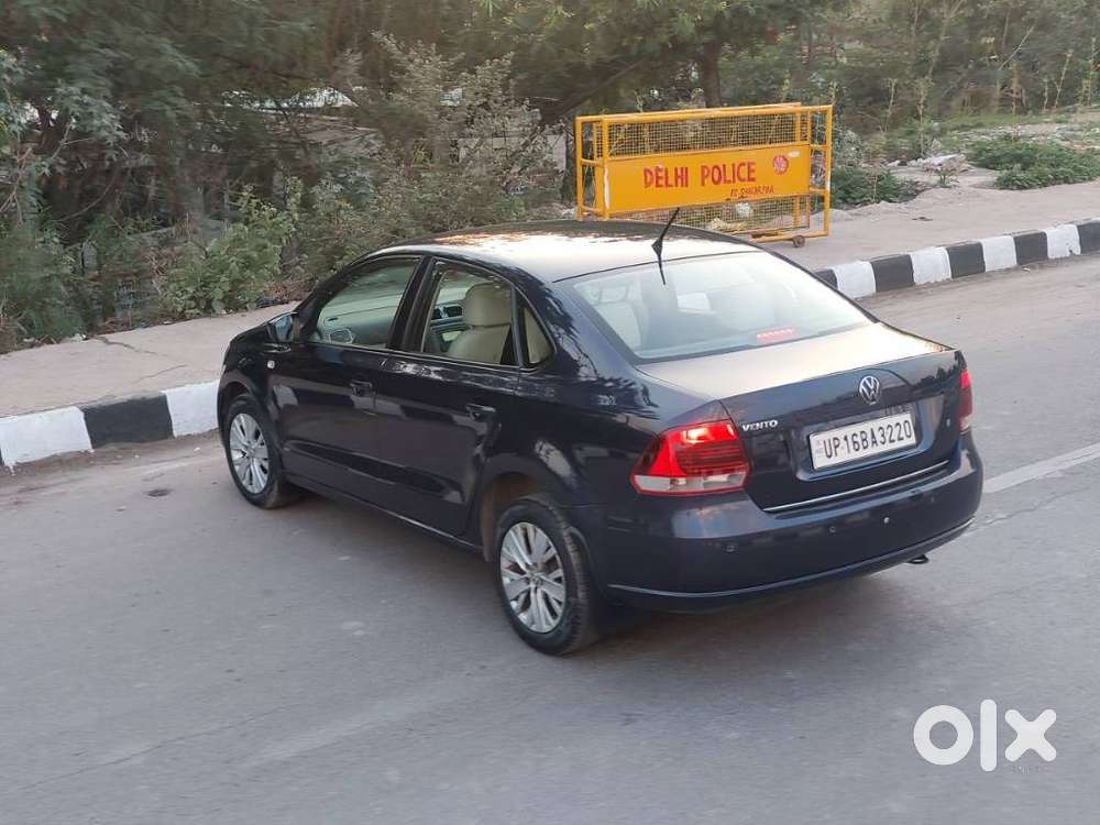Volkswagen Vento 1.6 Highline Plus 16 Alloy, 2015, Petrol