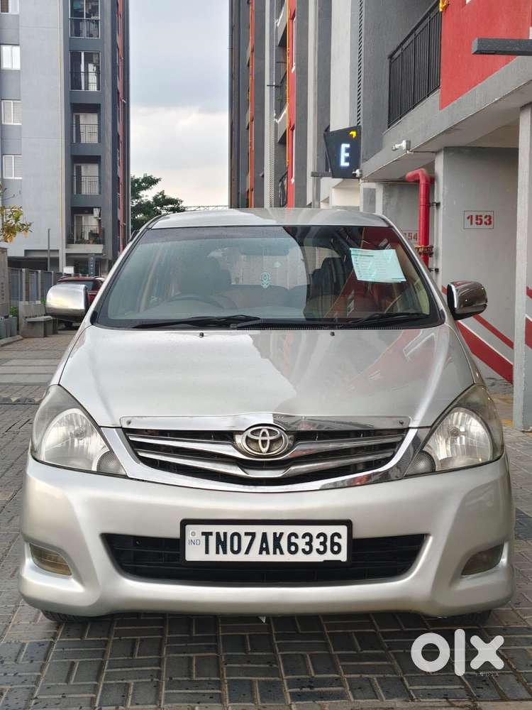 Toyota Innova 2.5 V 7 Str, 2006