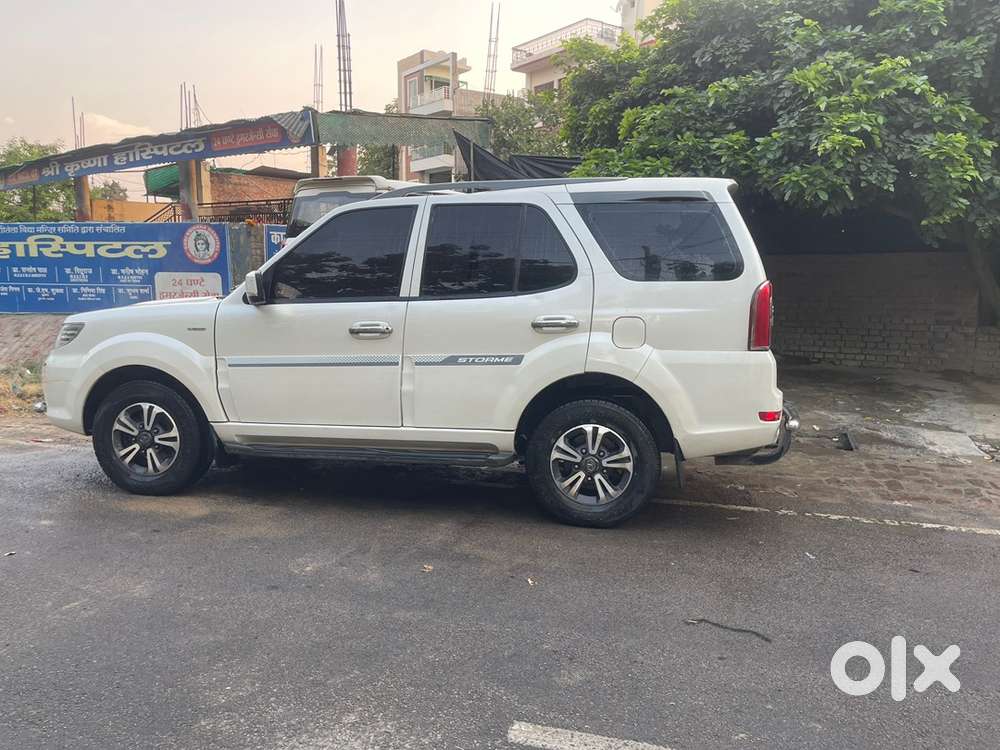 Tata Safari Storme Diesel 2016