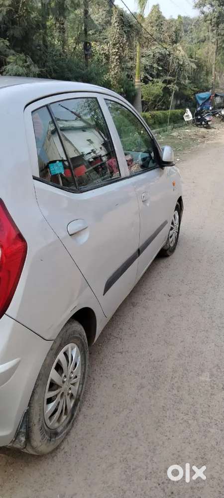 Hyundai I10 2015 Petrol 40000 Km Driven
