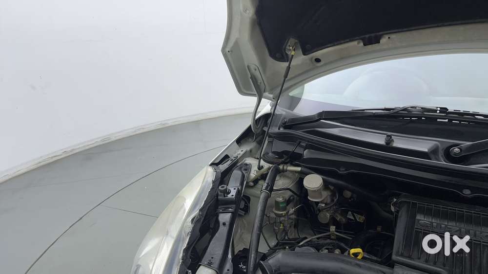 Maruti Suzuki Swift 1.2 Lxi (o), 2015, Petrol