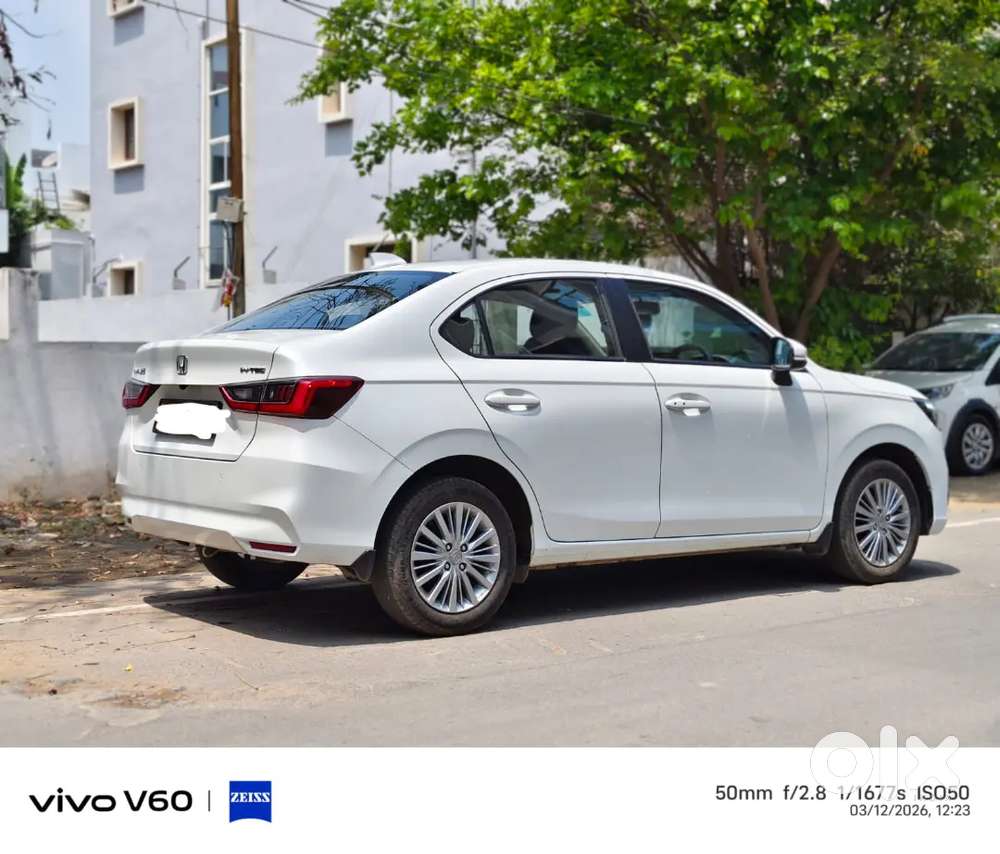 Honda Amaze 2025 Petrol 13000 Km Driven