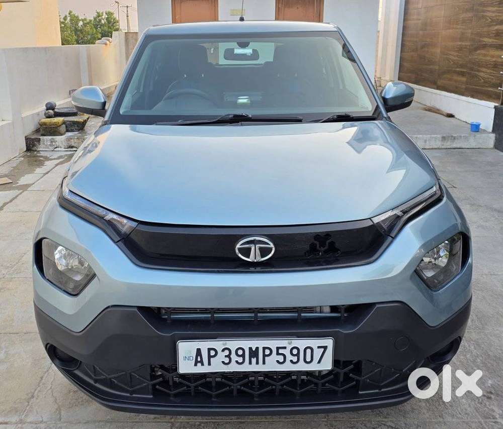 Tata Punch 1.2 Revotron Adventure Camo, 2022, Petrol