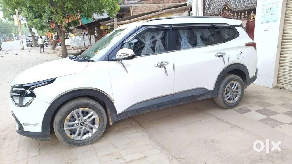 Kia Carens 1.5 Premium 2023
