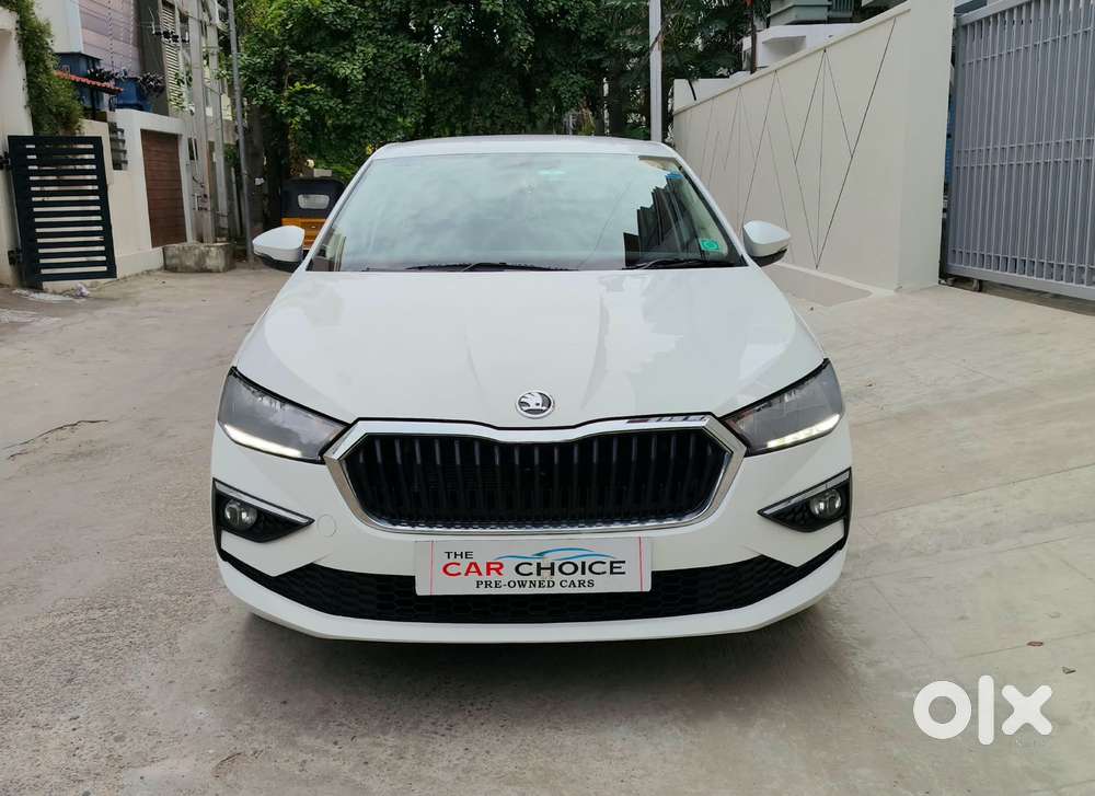 Skoda Slavia 1.0 Ambition Tsi At, 2023, Petrol