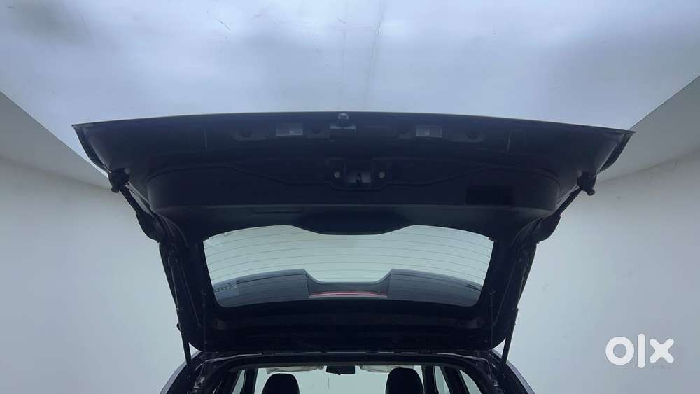 Nissan Magnite 1.0 Xv Premium Turbo, 2023, Petrol