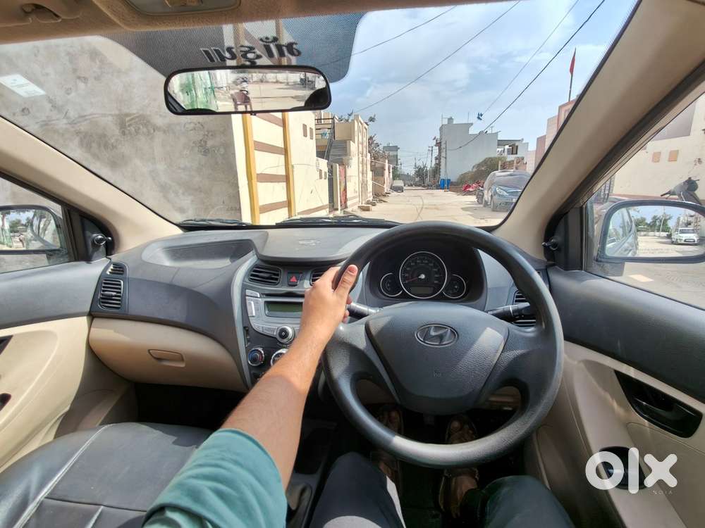 Hyundai Eon Magna+ Petrol Manual 2013