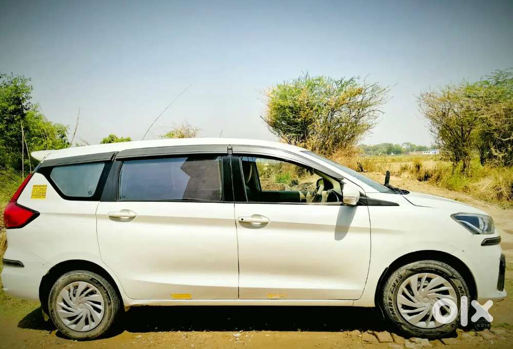 Maruti Ertiga Tour M Cng (2022)