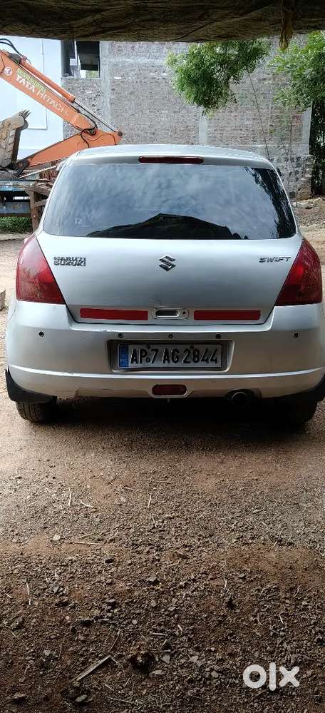 Maruti Suzuki Swift 2007 Diesel 135000 Km Driven
