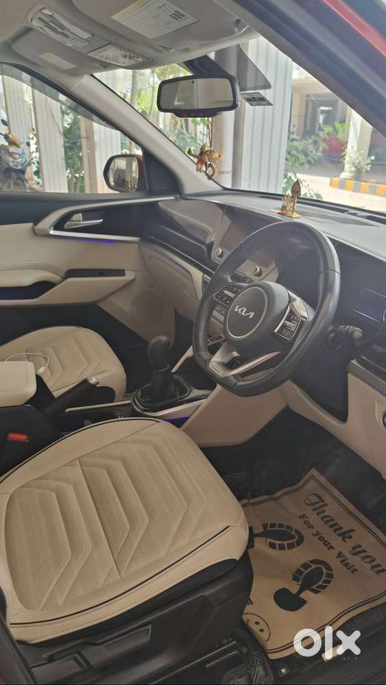 Carens Luxury Plus 7 Seater Imt