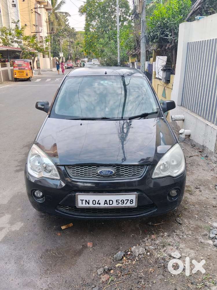 Ford Fiesta Petrol Manual 2009