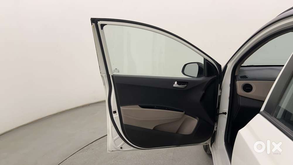 Hyundai Grand I10 1.2 Kappa Vtvt Asta (o) At, 2016, Petrol